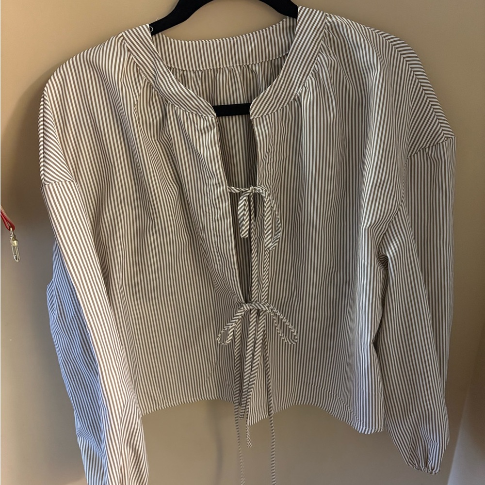 SHEIN Black and White Striped Blouse with Tie-Front